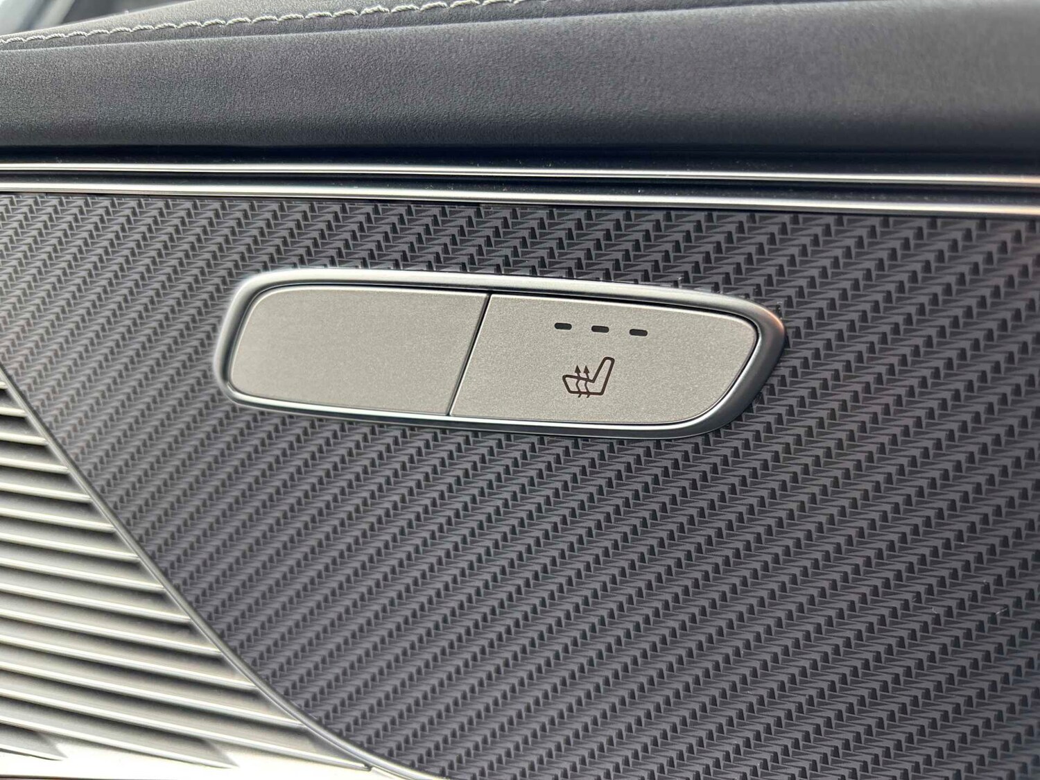 Used Mercedes-Benz EQC 2023 for sale - 77472629: Photo 27