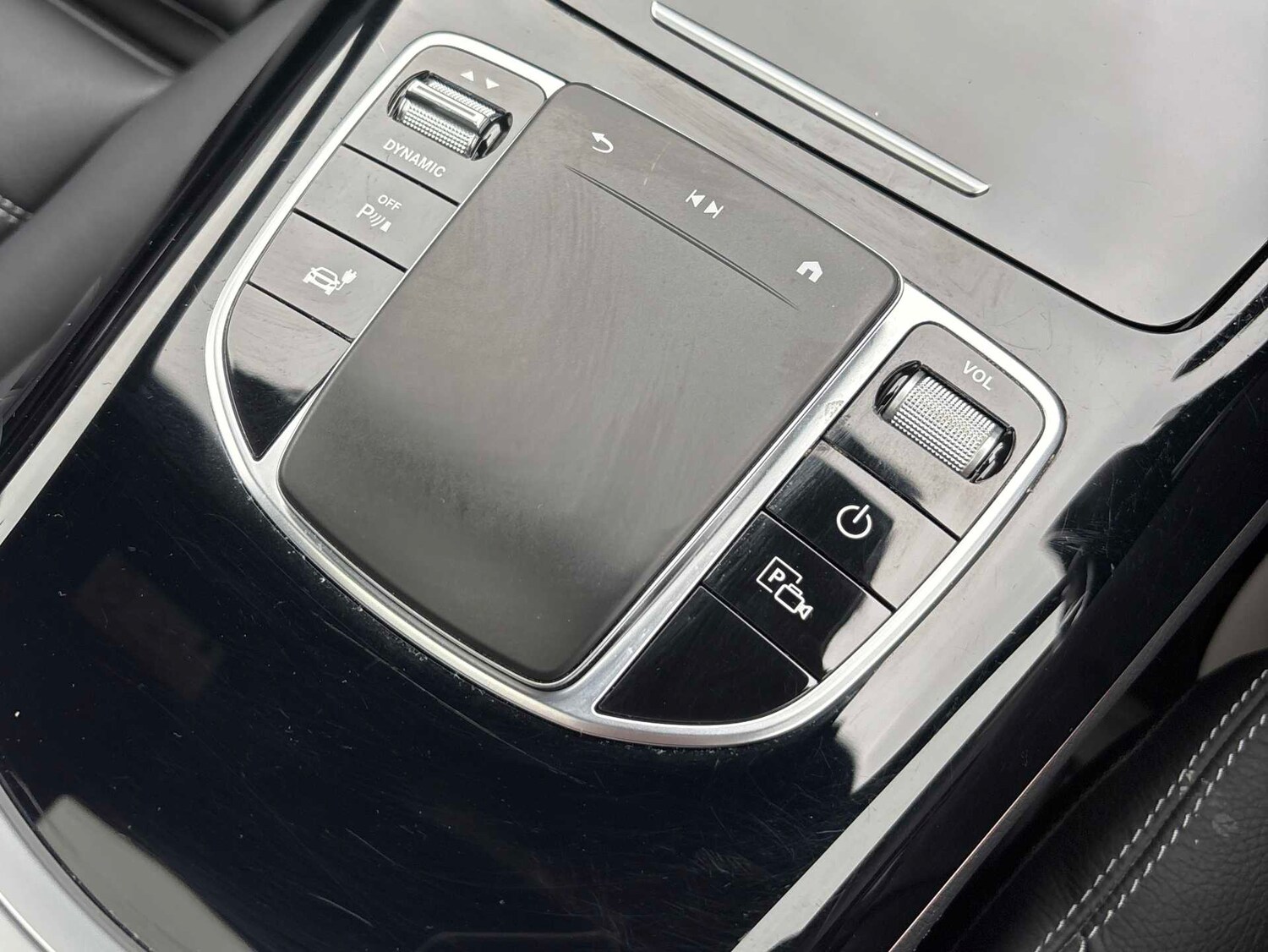 Used Mercedes-Benz EQC 2023 for sale - 77472629: Photo 30