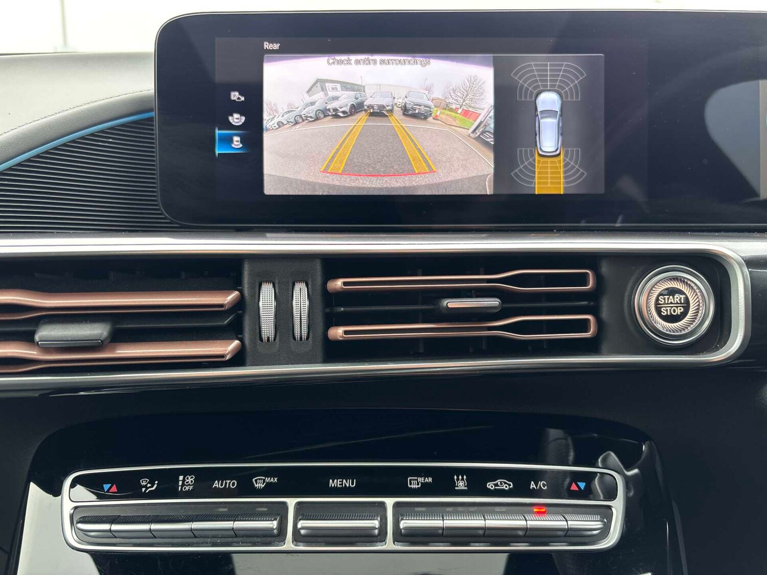 Used Mercedes-Benz EQC 2023 for sale - 77472629: Photo 33