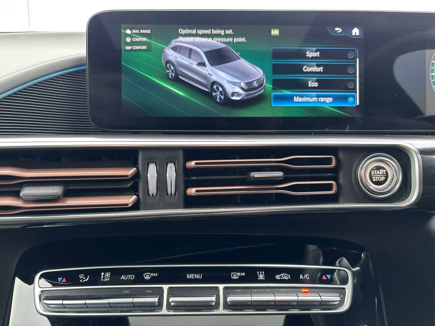 Used Mercedes-Benz EQC 2023 for sale - 77472629: Photo 34