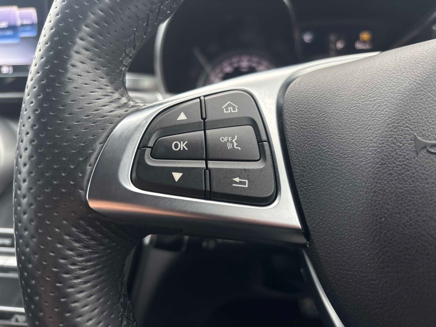 Used Mercedes-Benz C Class 2017 for sale - 77577306: Photo 23