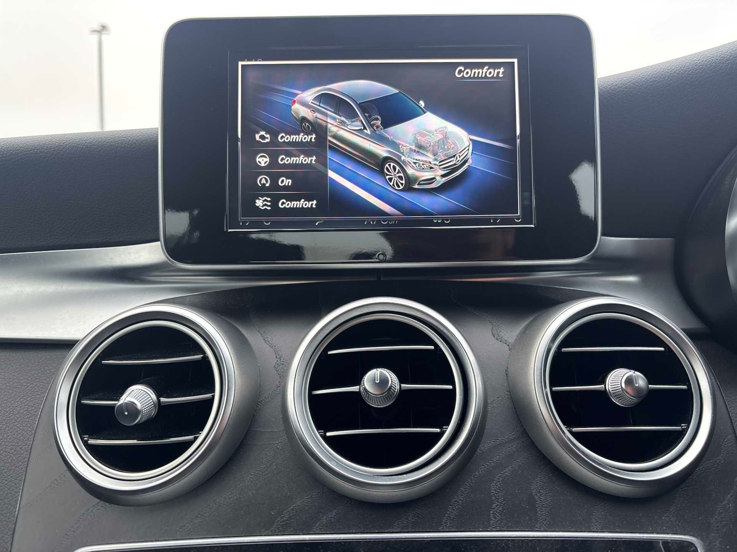 Used Mercedes-Benz C Class 2017 for sale - 77577306: Photo 35