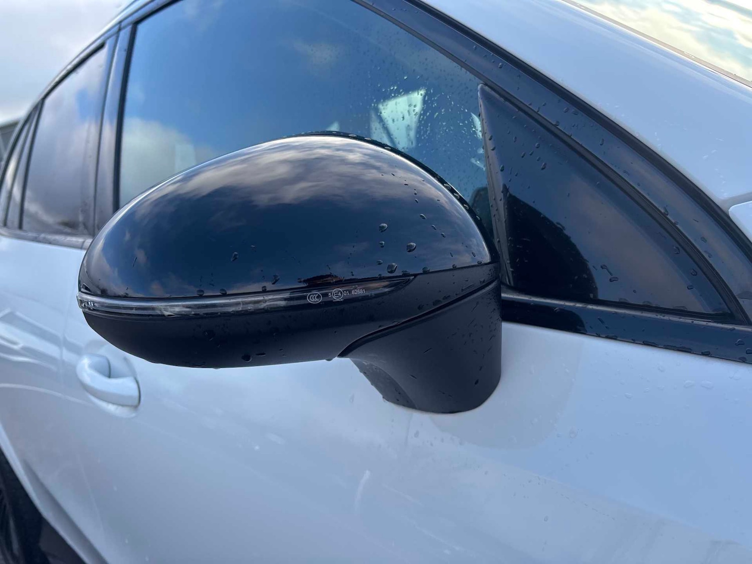 Used Mercedes-Benz GLC 2025 for sale - 76362520: Photo 13