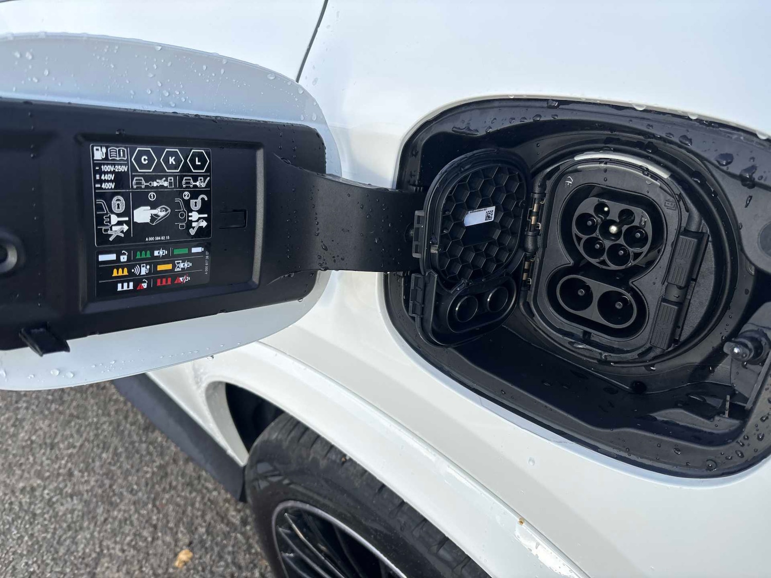 Used Mercedes-Benz GLC 2025 for sale - 76362520: Photo 18