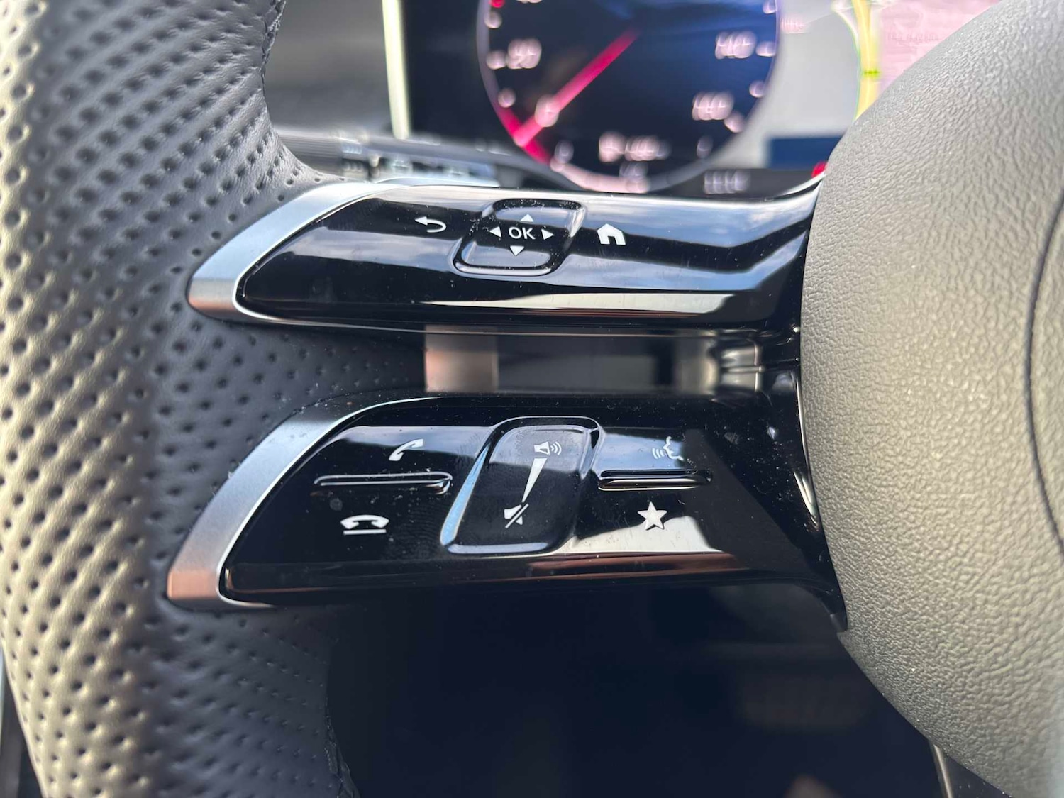 Used Mercedes-Benz GLC 2025 for sale - 76362520: Photo 26