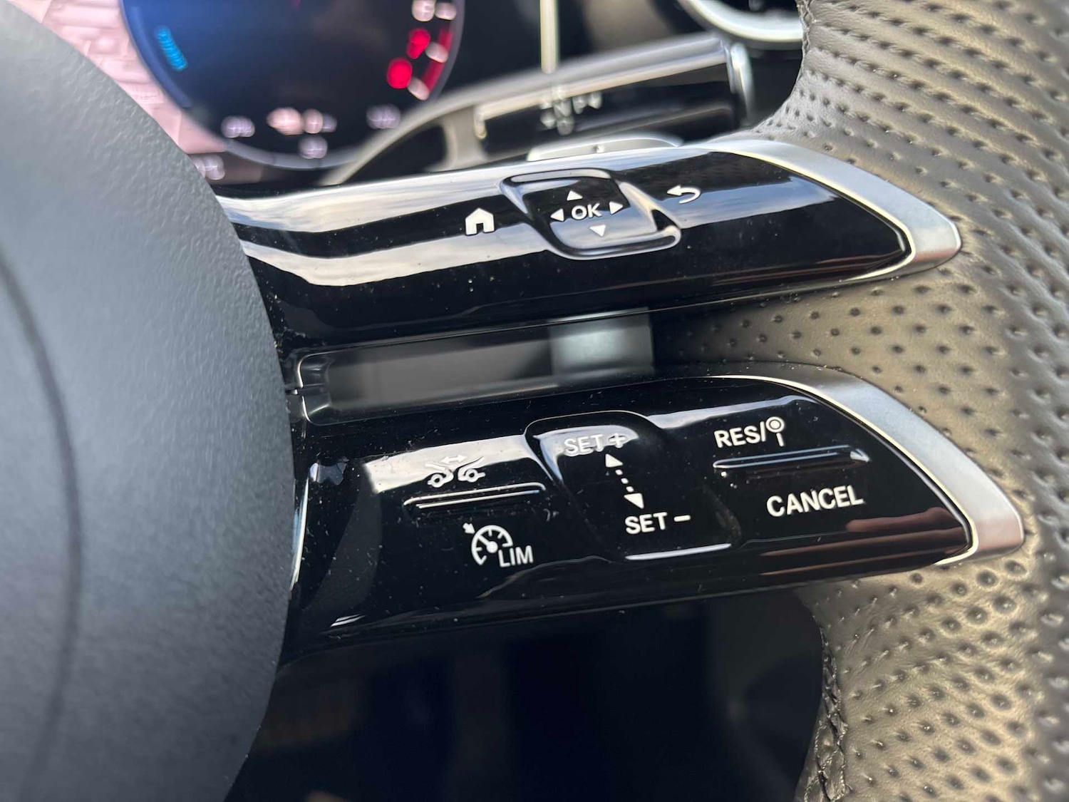 Used Mercedes-Benz GLC 2025 for sale - 76362520: Photo 27