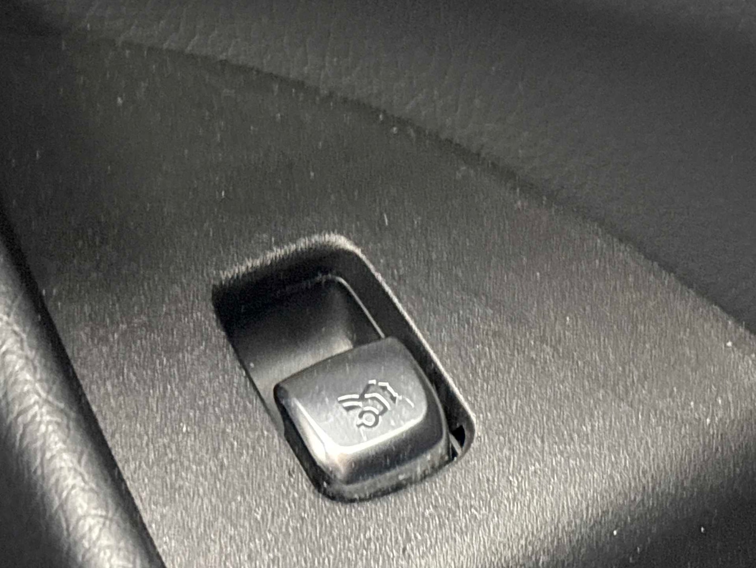 Used Mercedes-Benz E Class 2021 for sale - 77996155: Photo 31