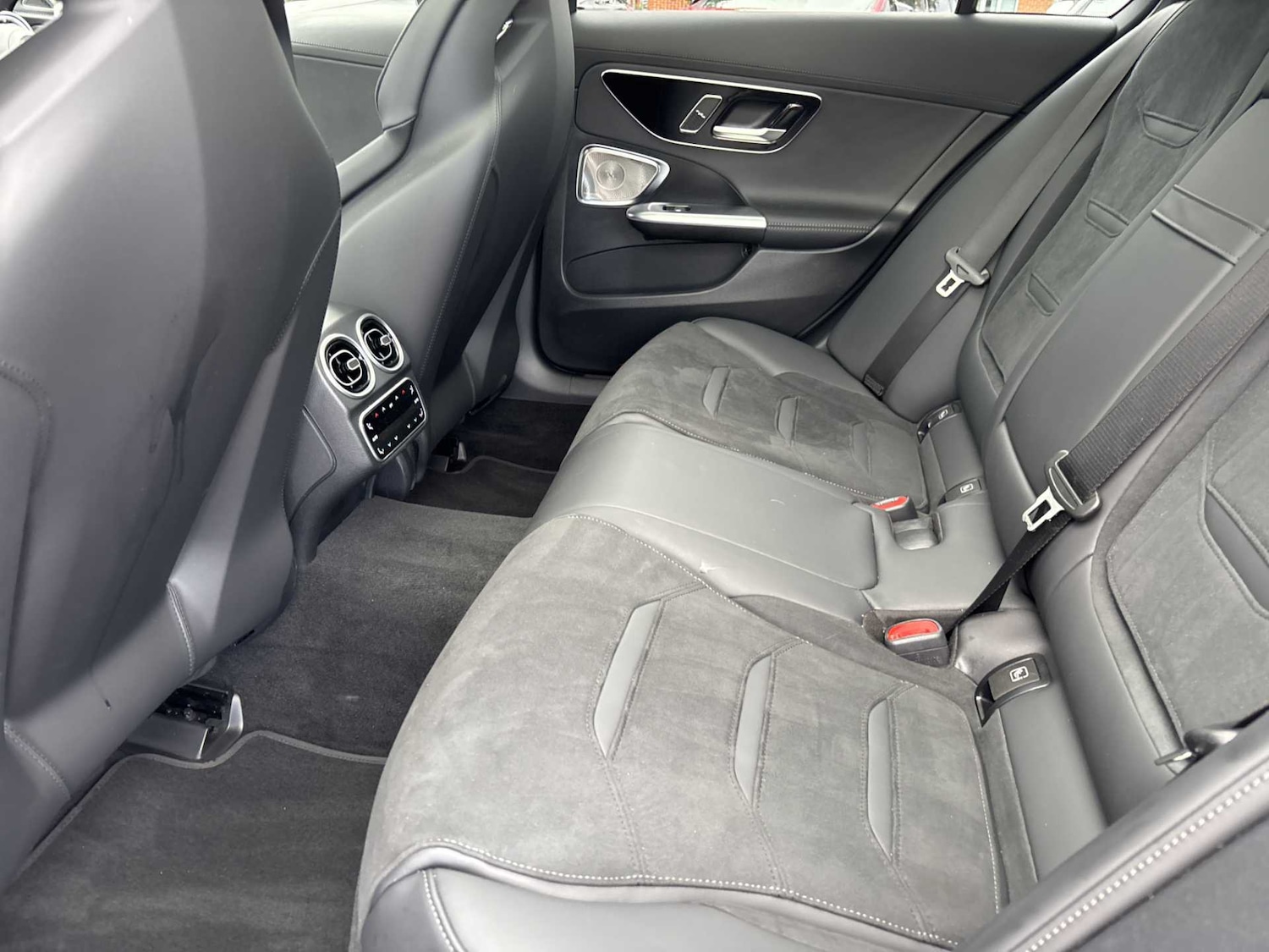 Used Mercedes-Benz C Class 2025 for sale - 75025594: Photo 21