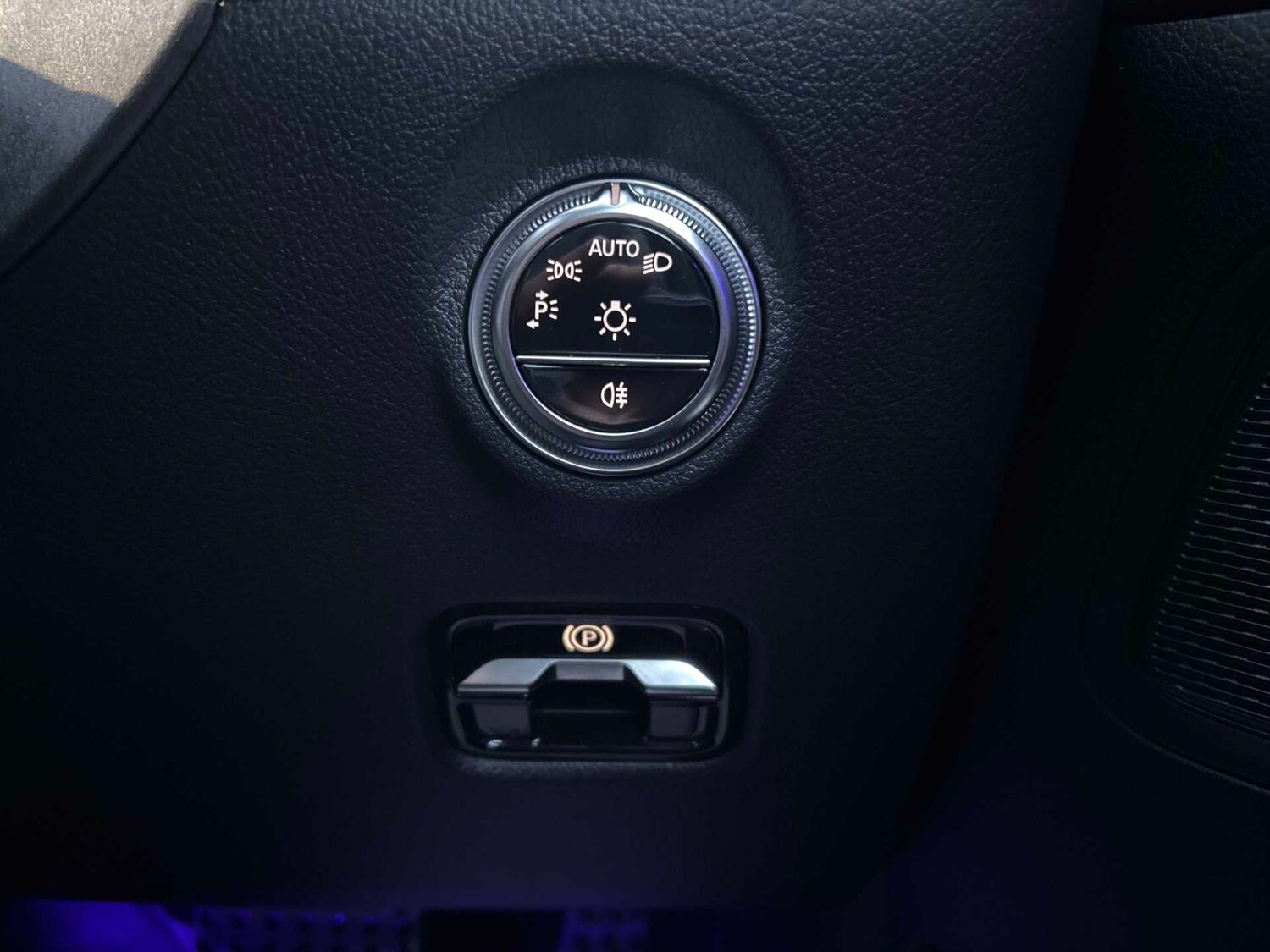 Used Mercedes-Benz C Class 2023 for sale - 77361453: Photo 32