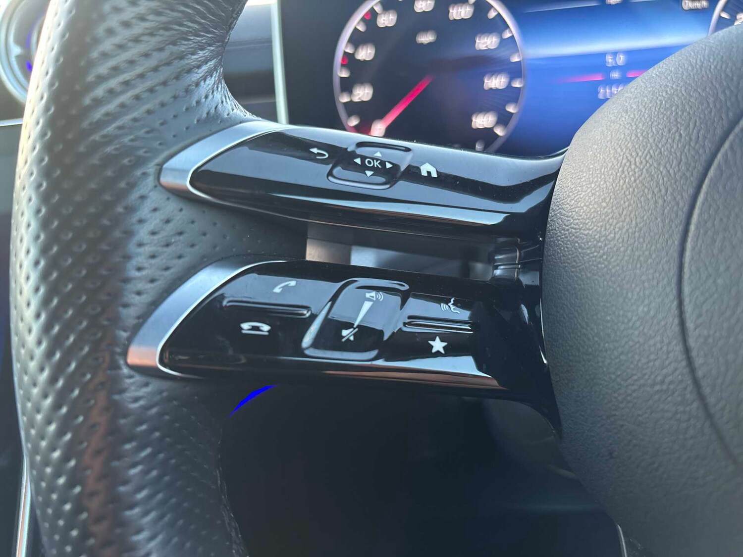 Used Mercedes-Benz C Class 2024 for sale - 76916083: Photo 23