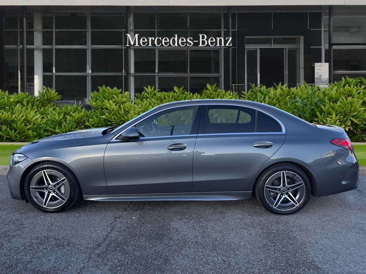 Used Mercedes-Benz C Class 2024 for sale - 76916083: Photo 3