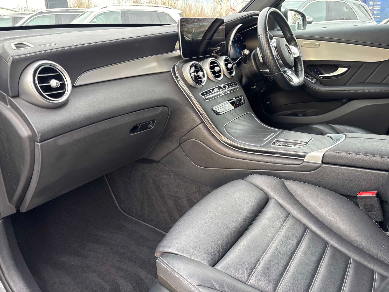 Used Mercedes-Benz GLC 2022 for sale - 76746040: Photo 14