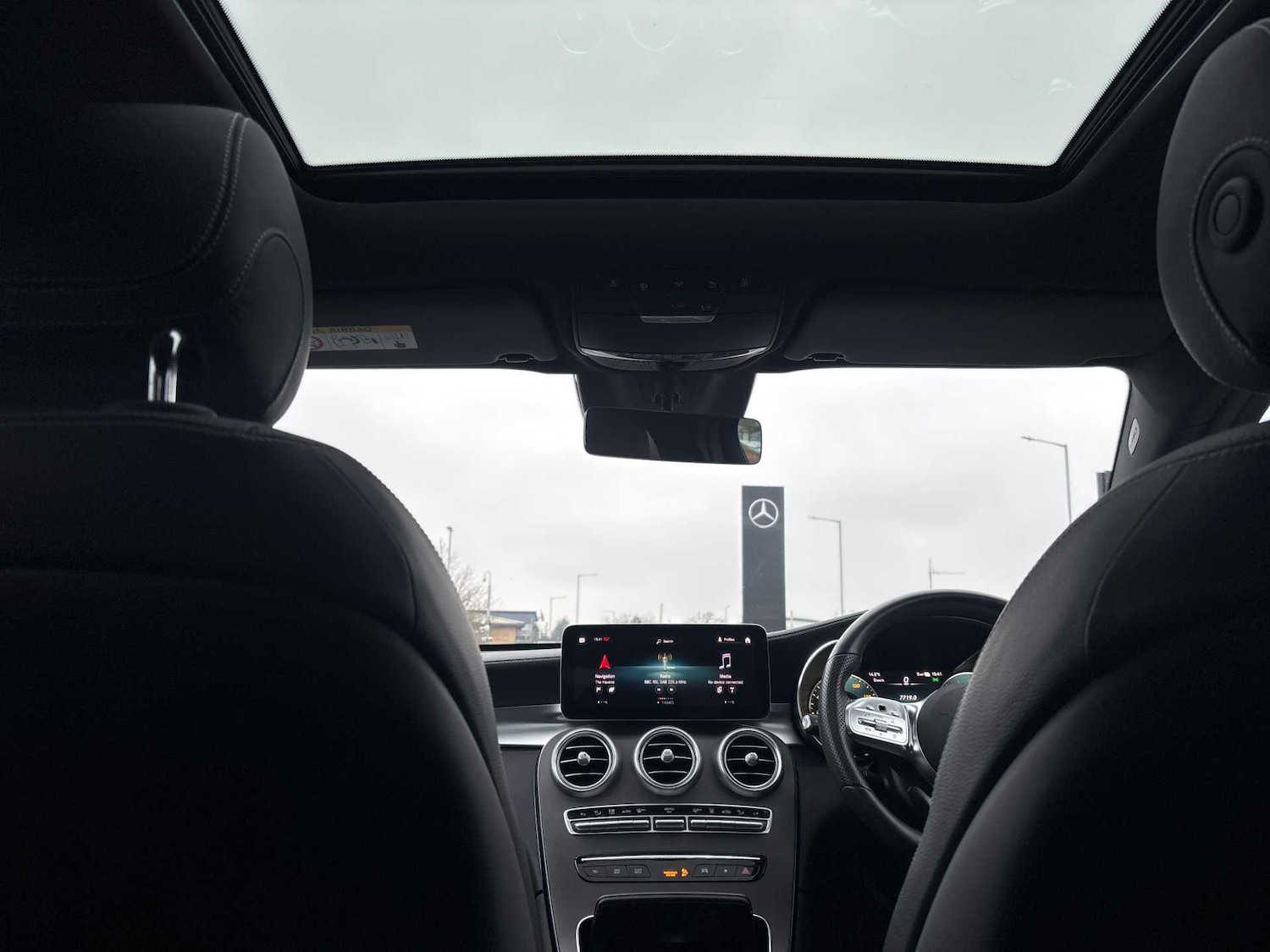 Used Mercedes-Benz GLC 2023 for sale - 77373749: Photo 24