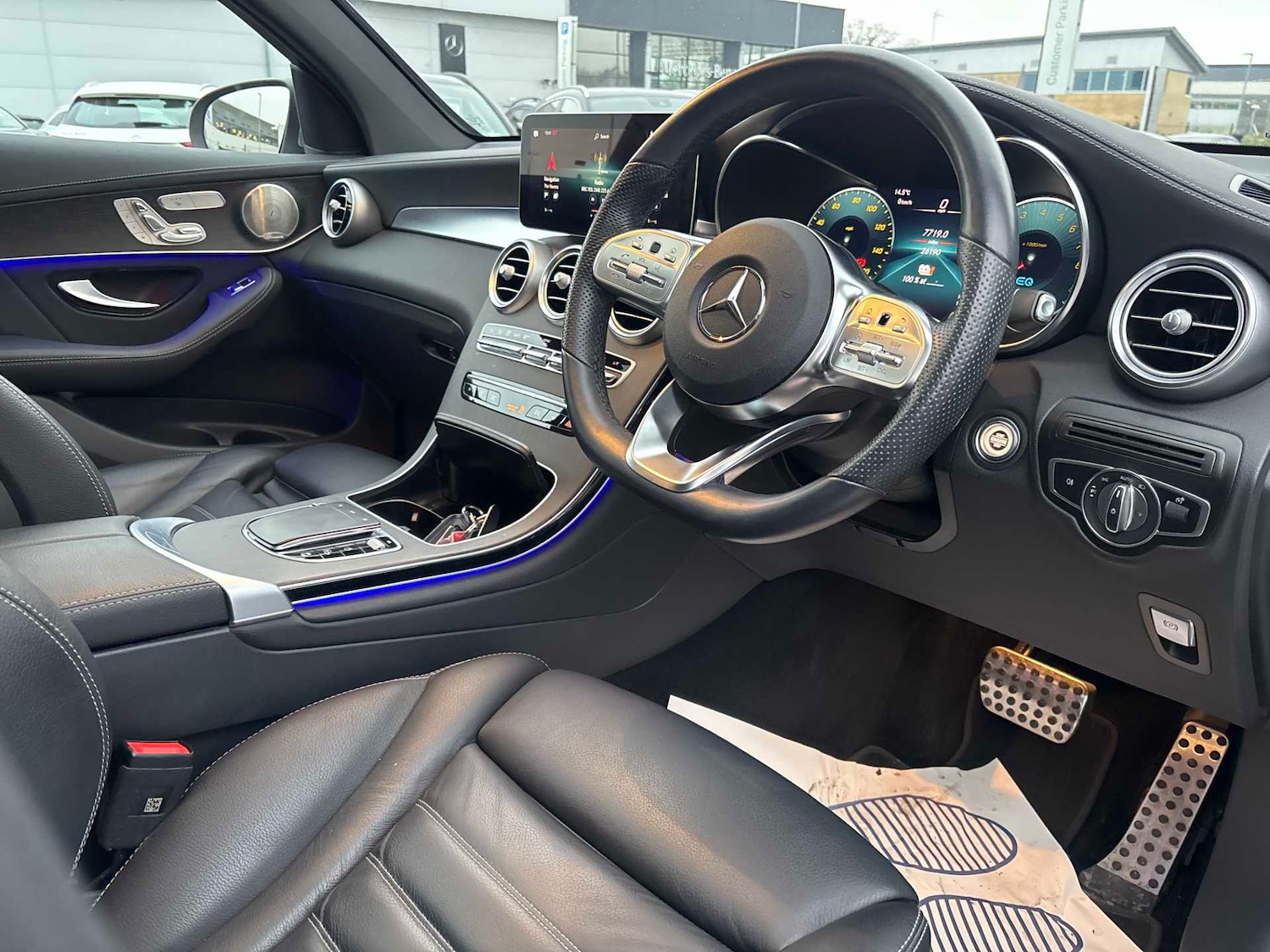 Used Mercedes-Benz GLC 2023 for sale - 77373749: Photo 25