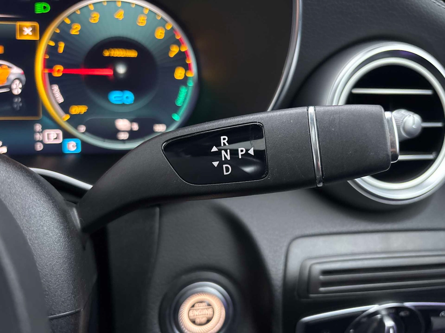 Used Mercedes-Benz GLC 2023 for sale - 77373749: Photo 28