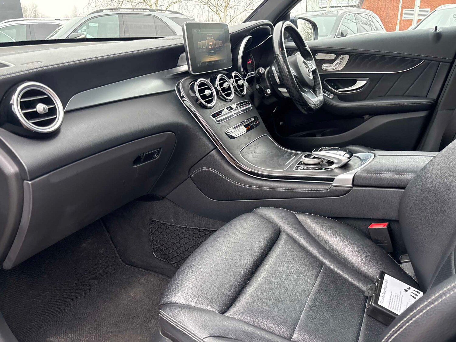 Used Mercedes-Benz GLC 2016 for sale - 77615473: Photo 16