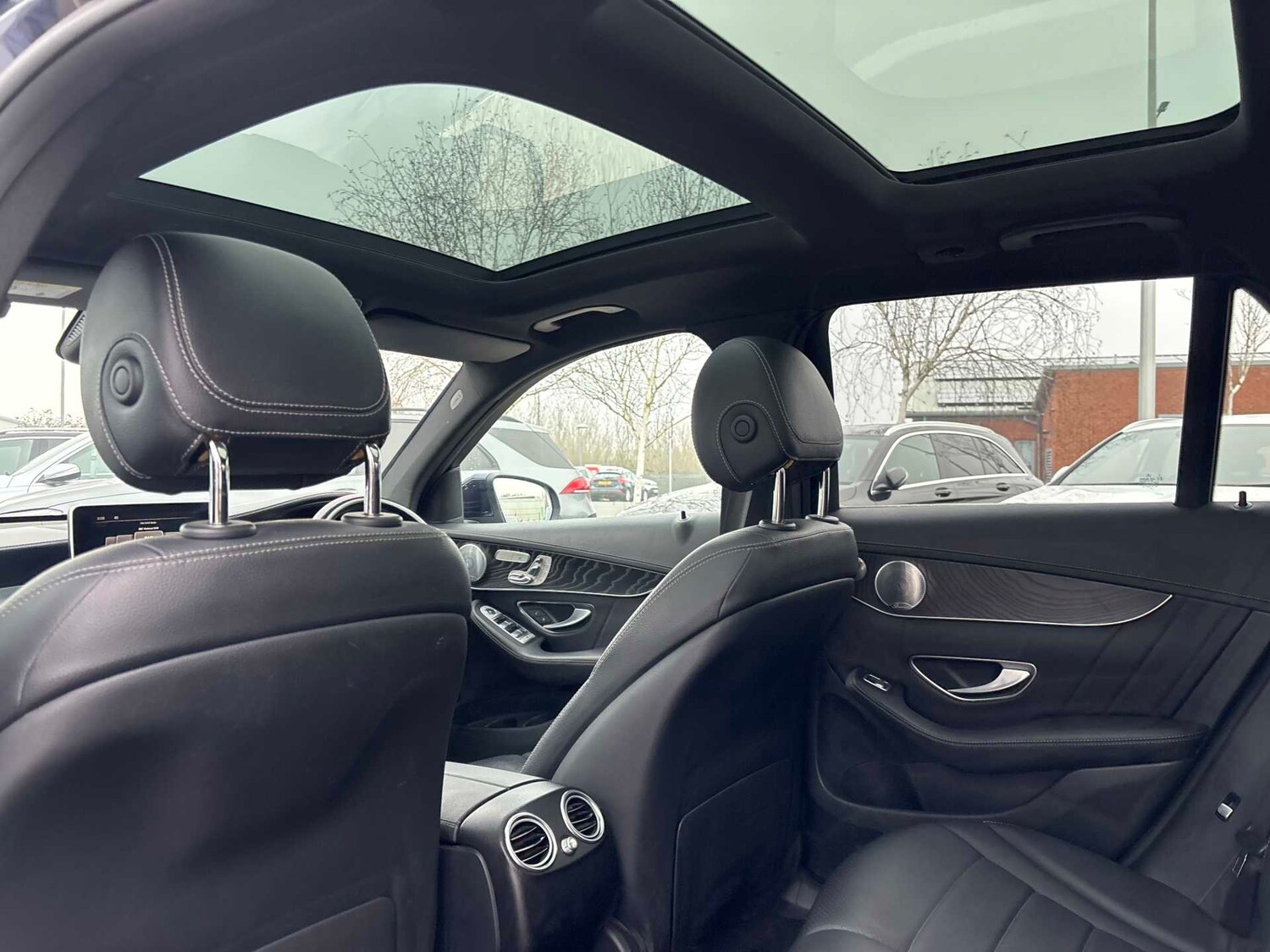 Used Mercedes-Benz GLC 2016 for sale - 77615473: Photo 21