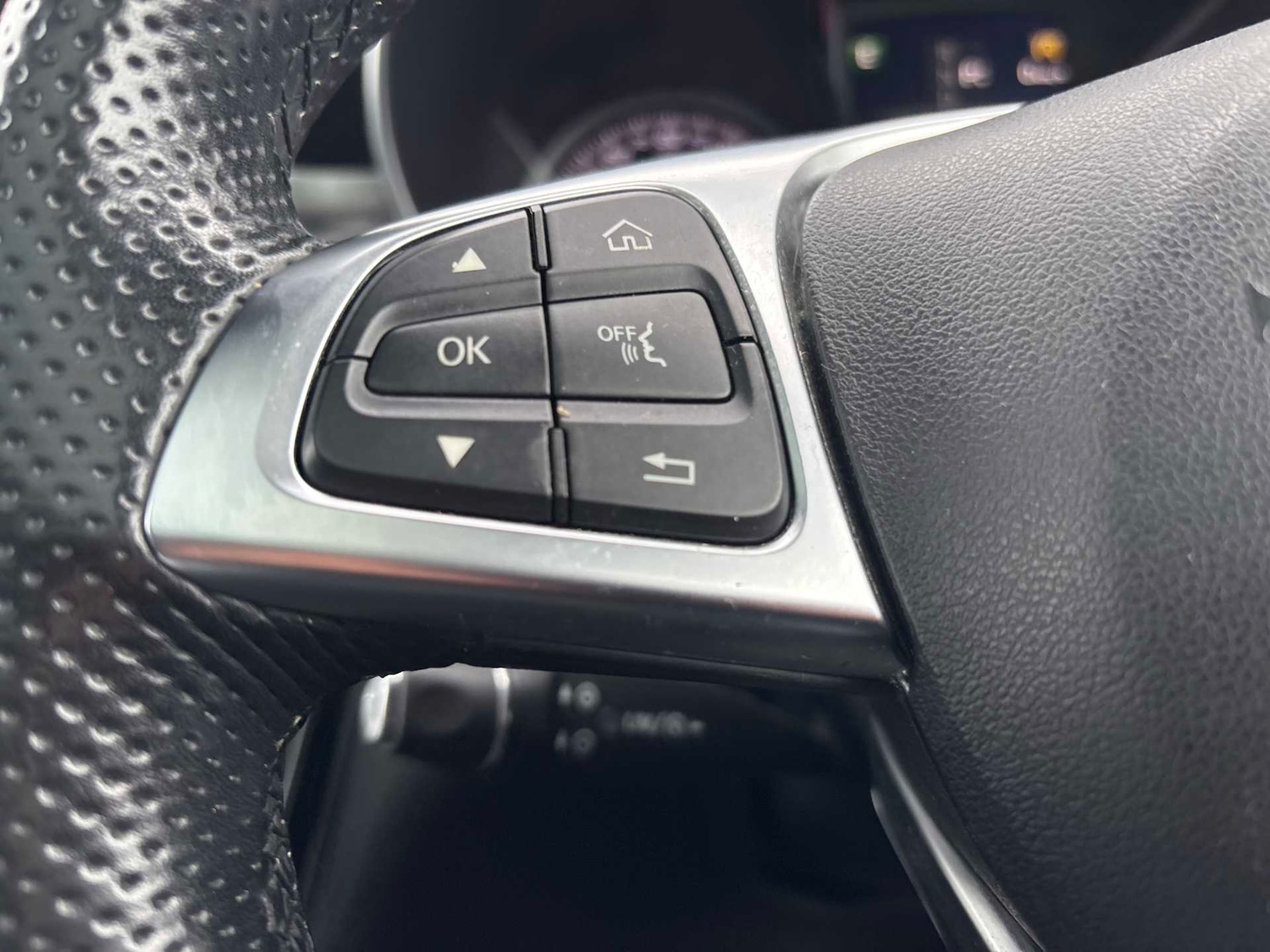 Used Mercedes-Benz GLC 2016 for sale - 77615473: Photo 23