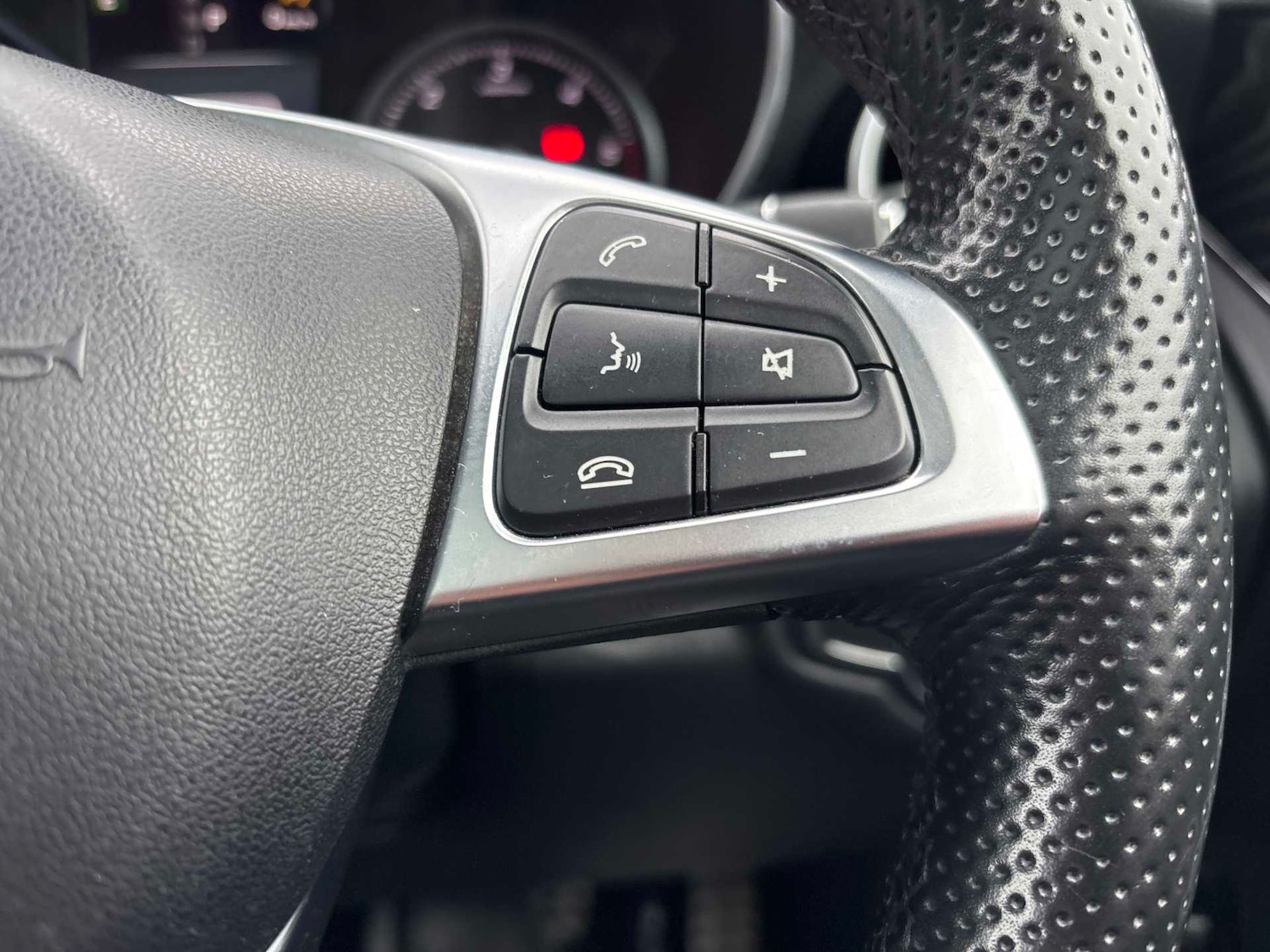 Used Mercedes-Benz GLC 2016 for sale - 77615473: Photo 24