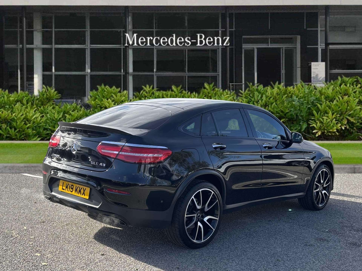 Used Mercedes-Benz GLC 2019 for sale - 76362536: Photo 11