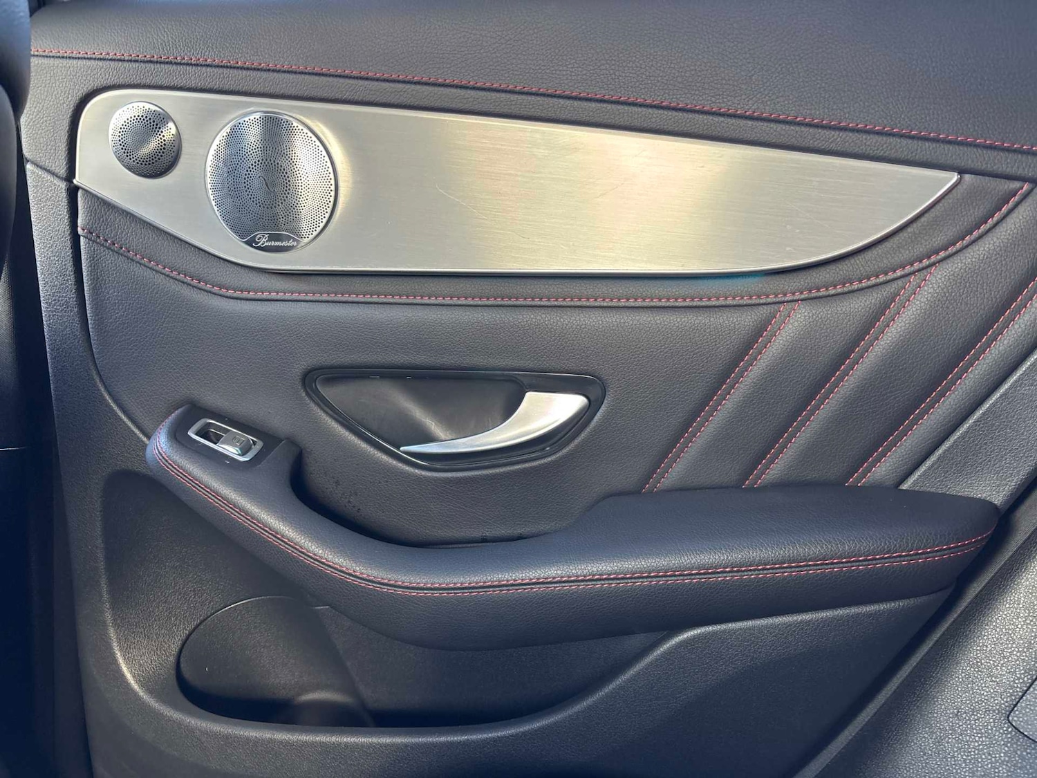 Used Mercedes-Benz GLC 2019 for sale - 76362536: Photo 21