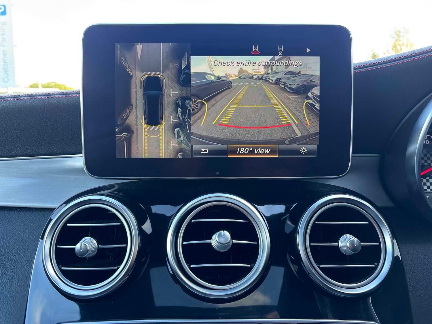 Used Mercedes-Benz GLC 2019 for sale - 76362536: Photo 32