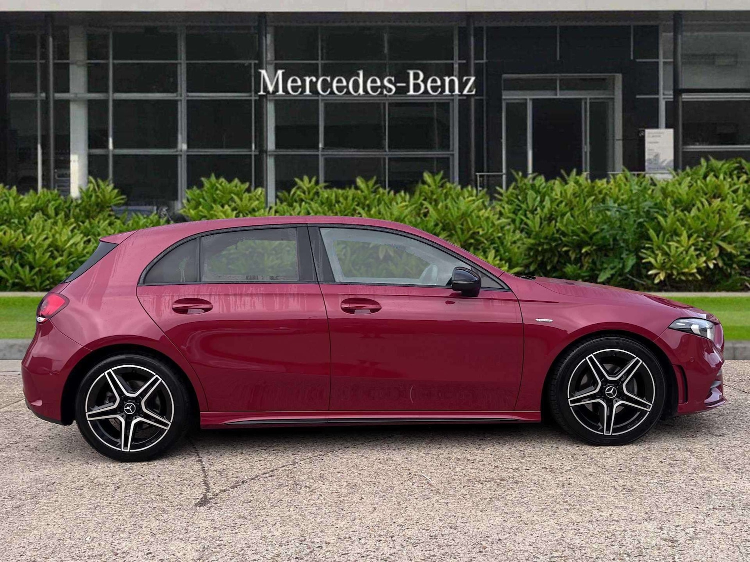 Used Mercedes-Benz A-Class 2022 for sale - 76523986: Photo 2