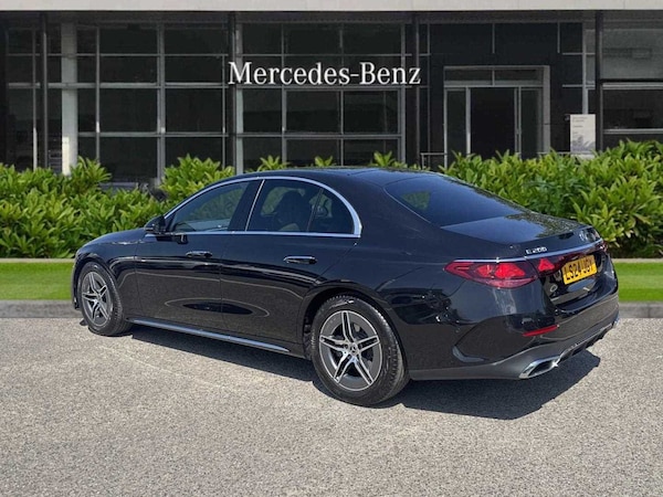 Used Mercedes-Benz E-Class 2024 for sale - 75177769: Photo 2