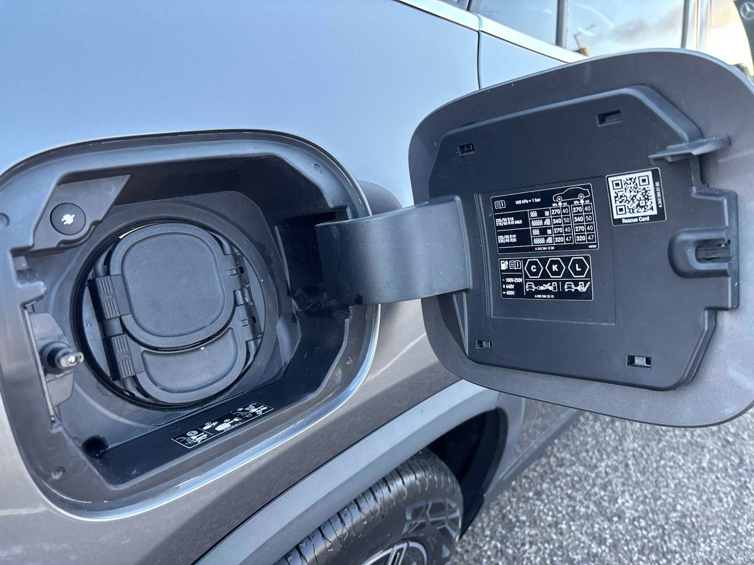 Used Mercedes-Benz EQA 2021 for sale - 76902454: Photo 15