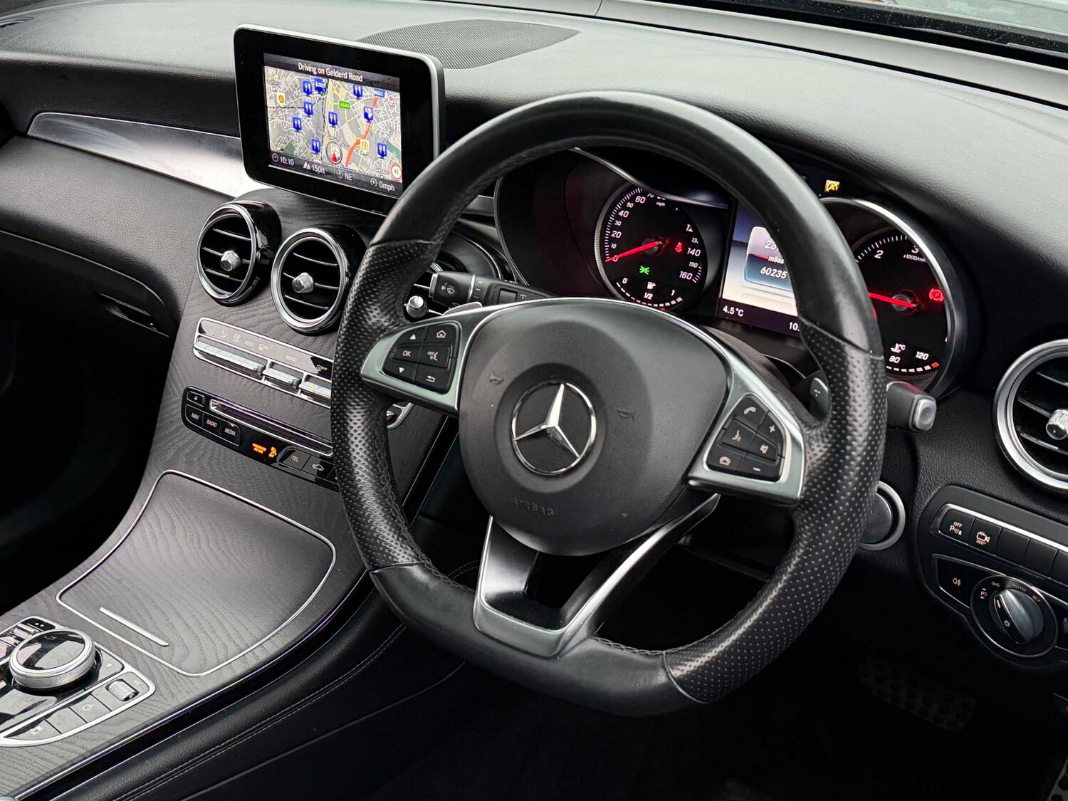 Used Mercedes-Benz GLC 2019 for sale - 77540826: Photo 20