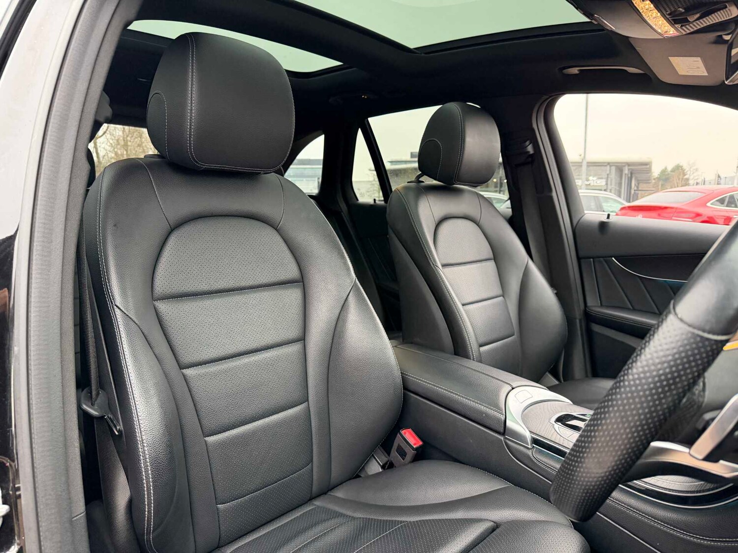 Used Mercedes-Benz GLC 2019 for sale - 77540826: Photo 34