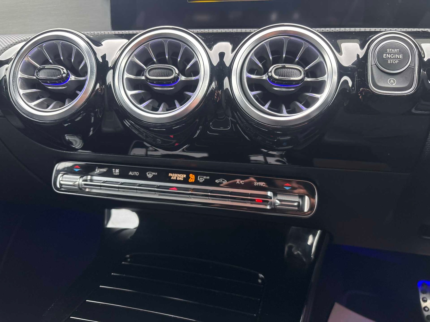 Used Mercedes-Benz CLA 2022 for sale - 77206390: Photo 30