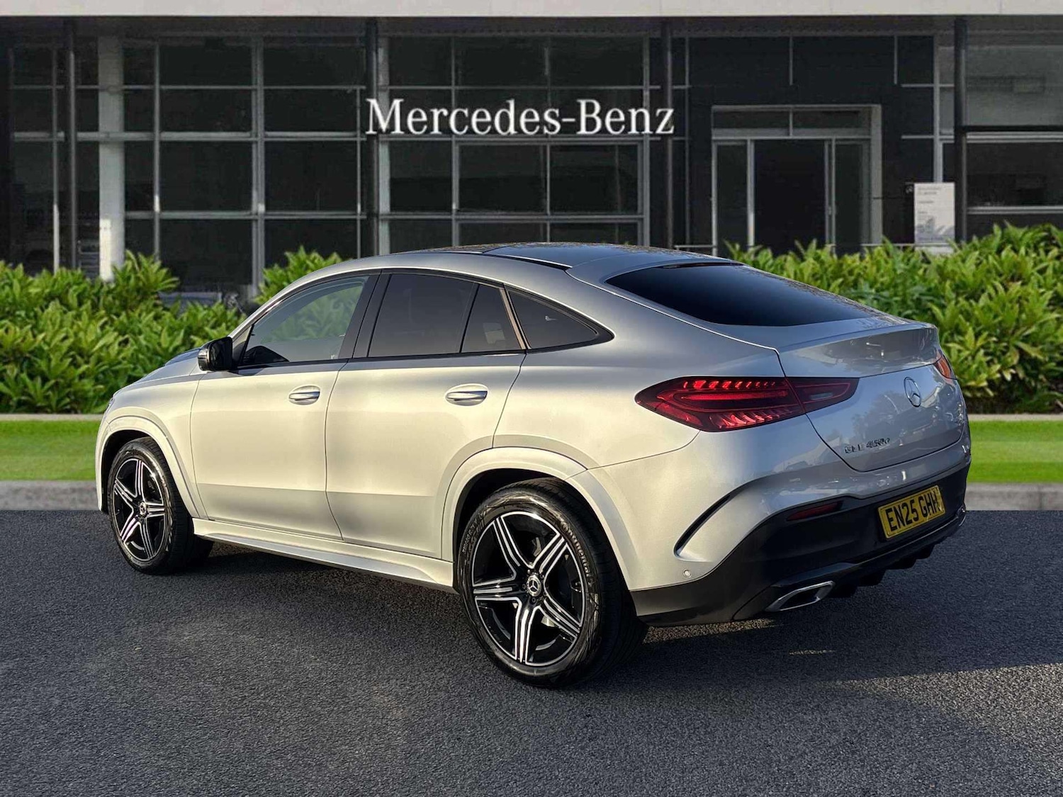 Used Mercedes-Benz GLE 2025 for sale - 76564326: Photo 2