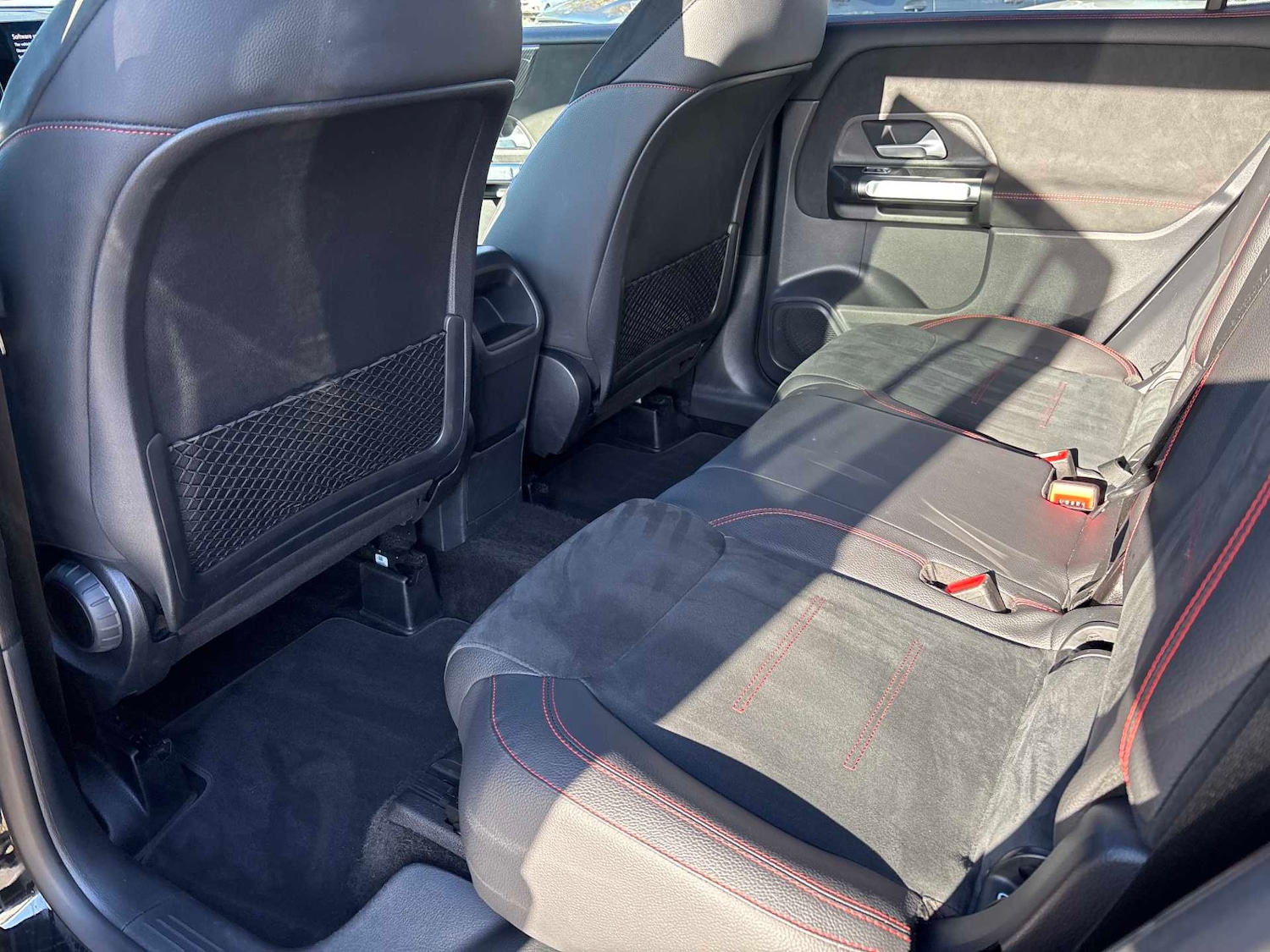 Used Mercedes-Benz GLB 2024 for sale - 76501759: Photo 19