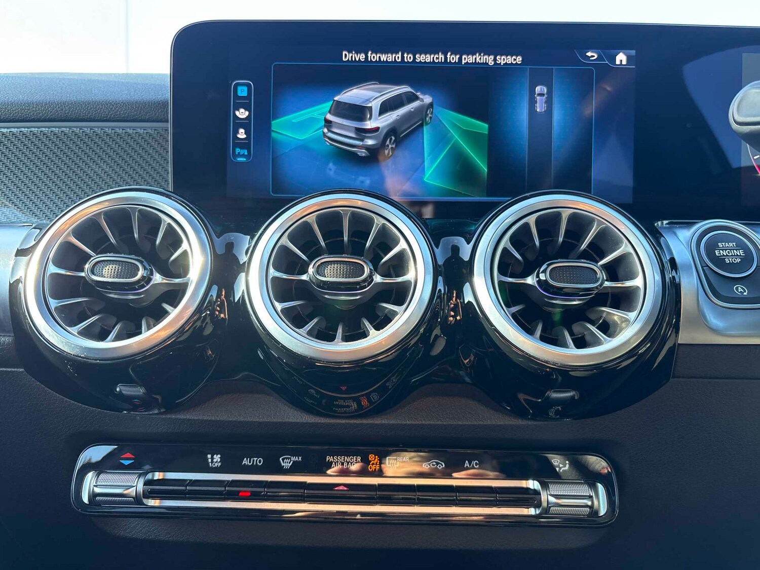 Used Mercedes-Benz GLB 2024 for sale - 76501759: Photo 34