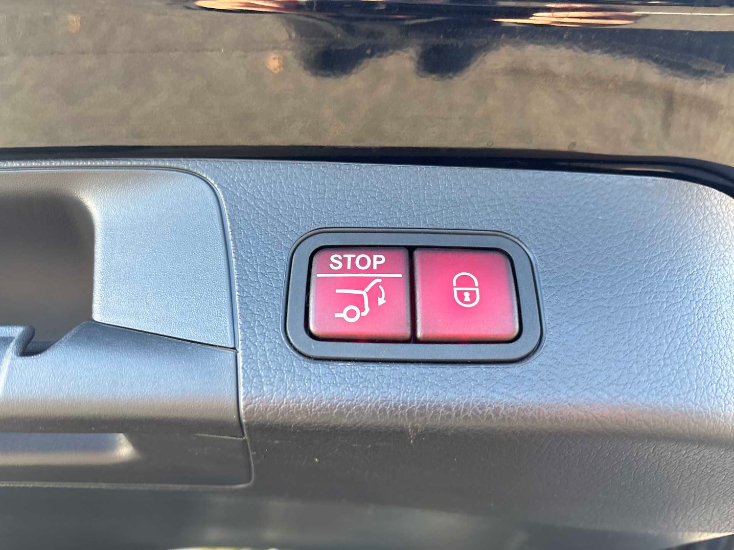 Used Mercedes-Benz GLB 2024 for sale - 76501759: Photo 8