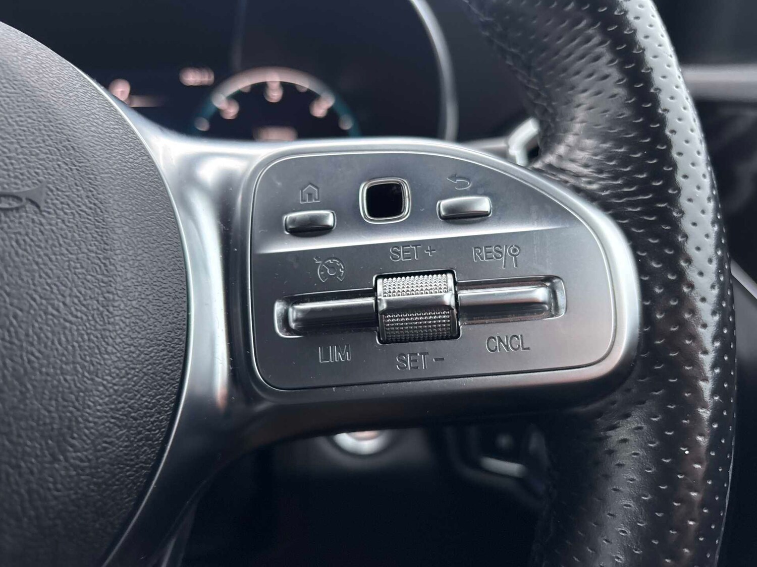 Used Mercedes-Benz GLC 2021 for sale - 77886058: Photo 25