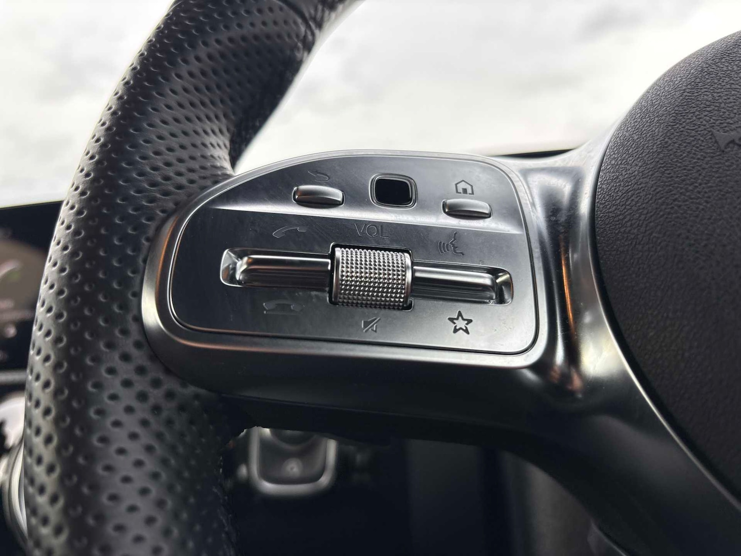 Used Mercedes-Benz CLA 2023 for sale - 76435578: Photo 23