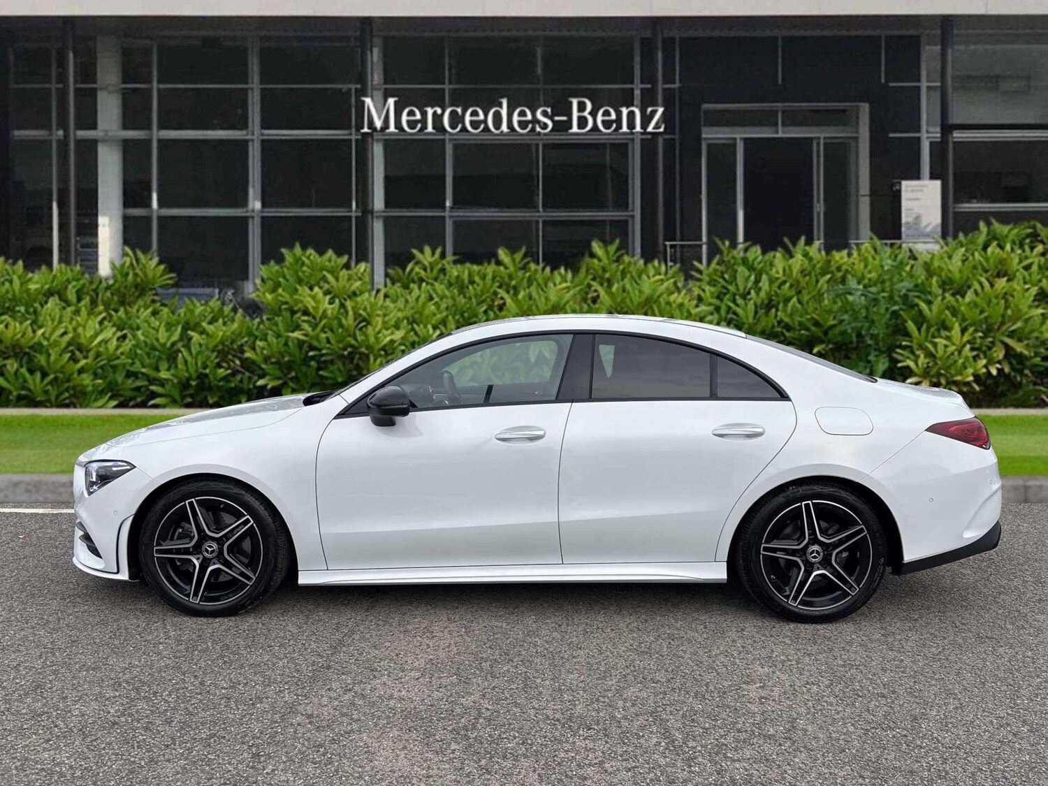 Used Mercedes-Benz CLA 2023 for sale - 76435578: Photo 3