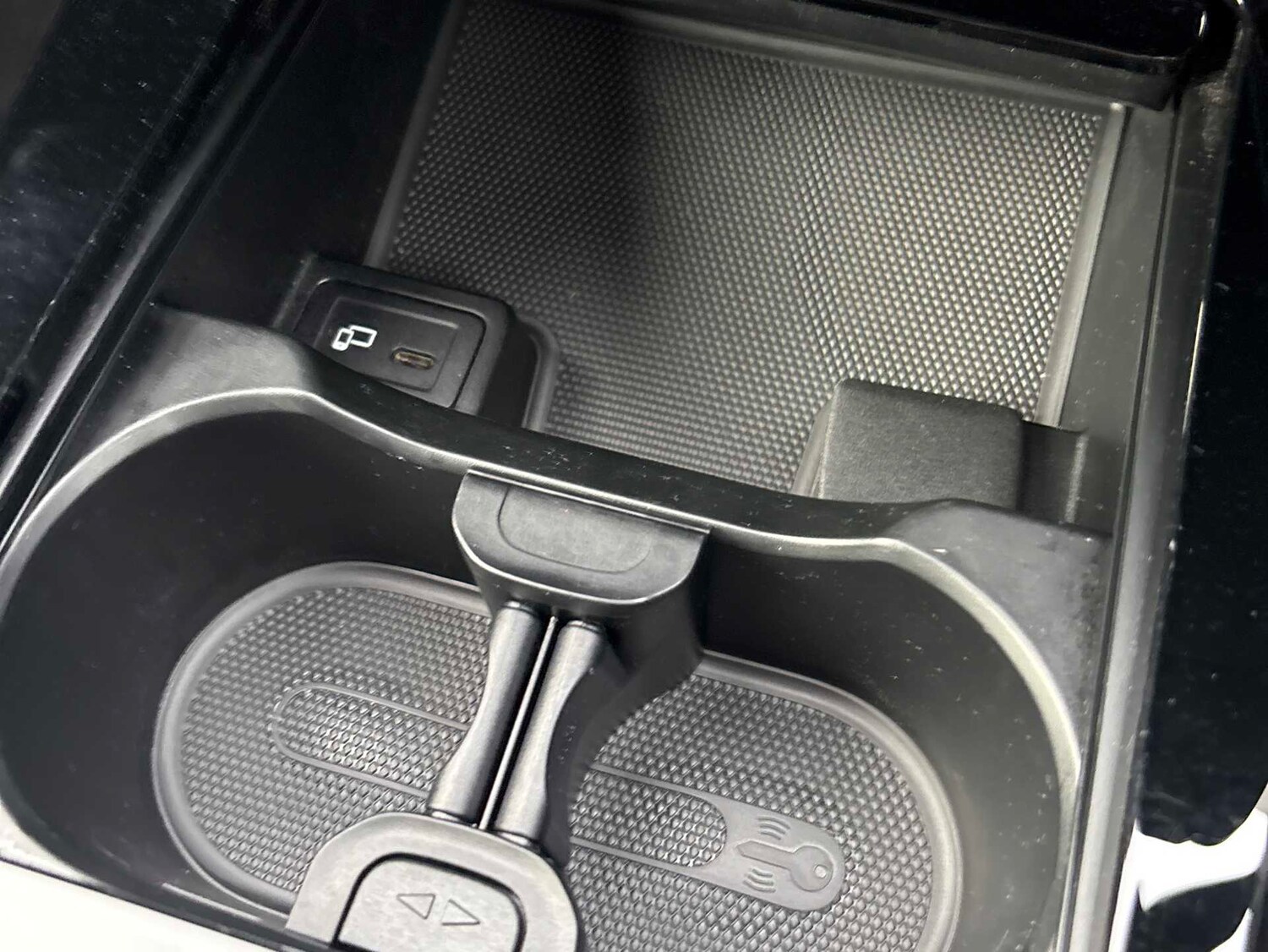 Used Mercedes-Benz CLA 2023 for sale - 76435578: Photo 33