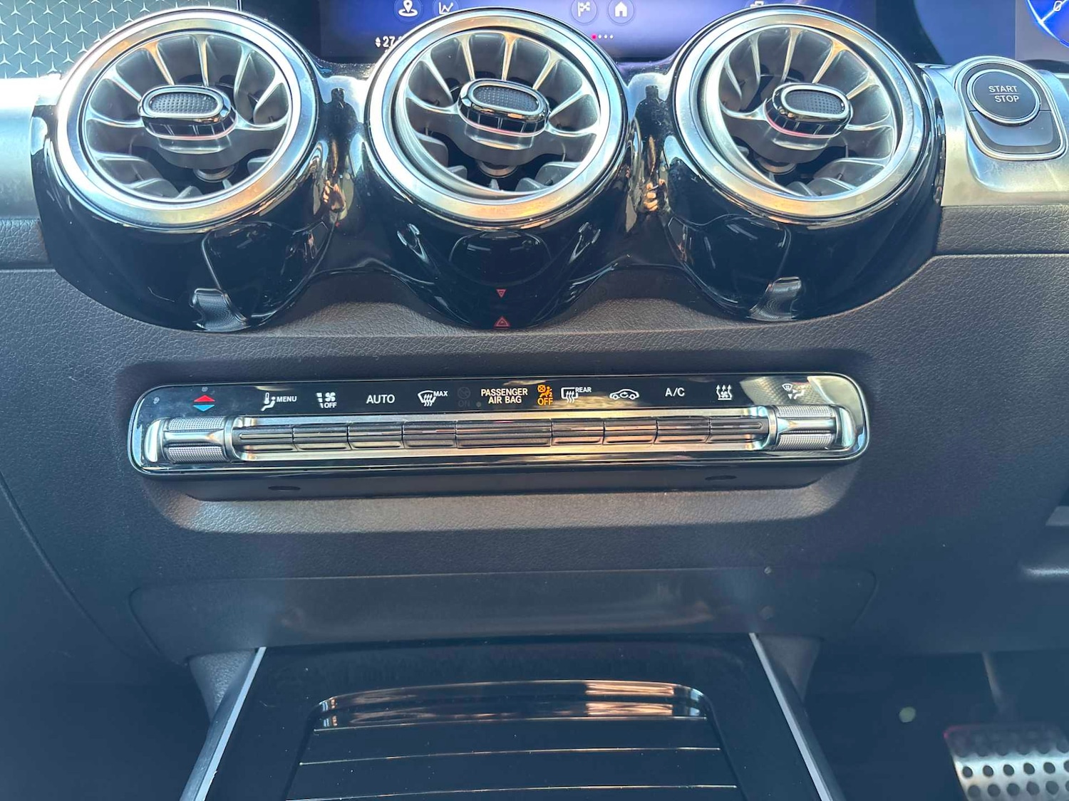 Used Mercedes-Benz EQB 2024 for sale - 77397879: Photo 31