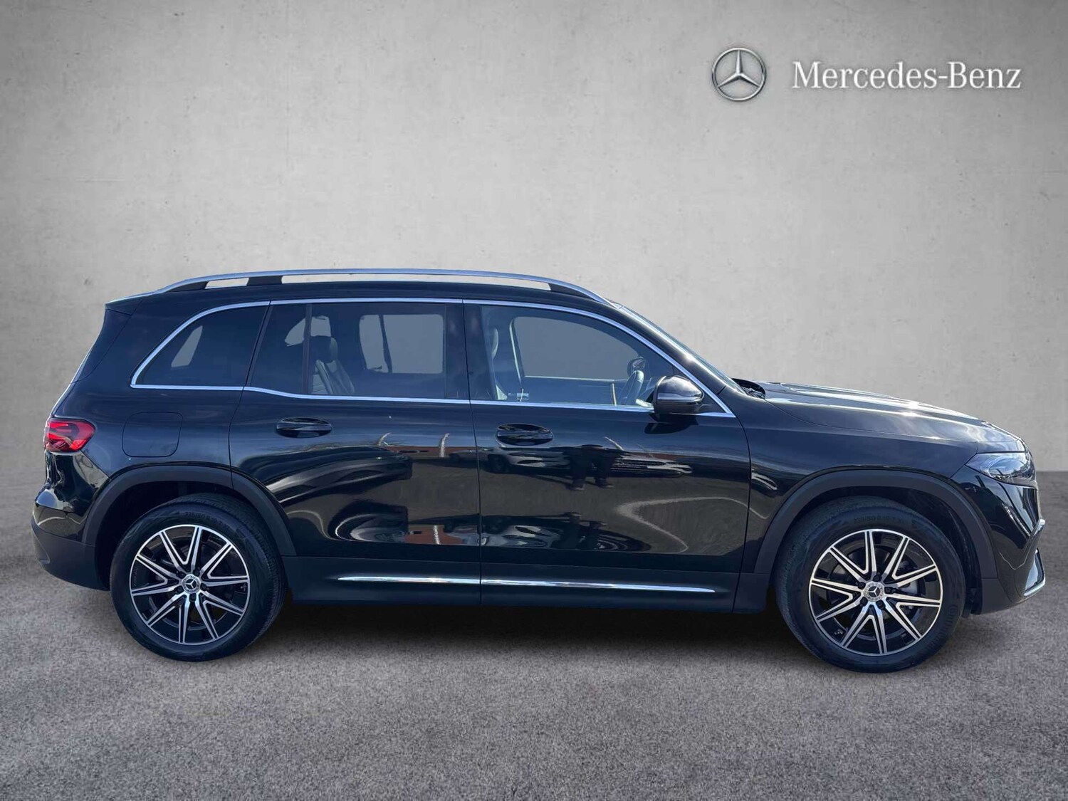 Used Mercedes-Benz EQB 2024 for sale - 77397879: Photo 5