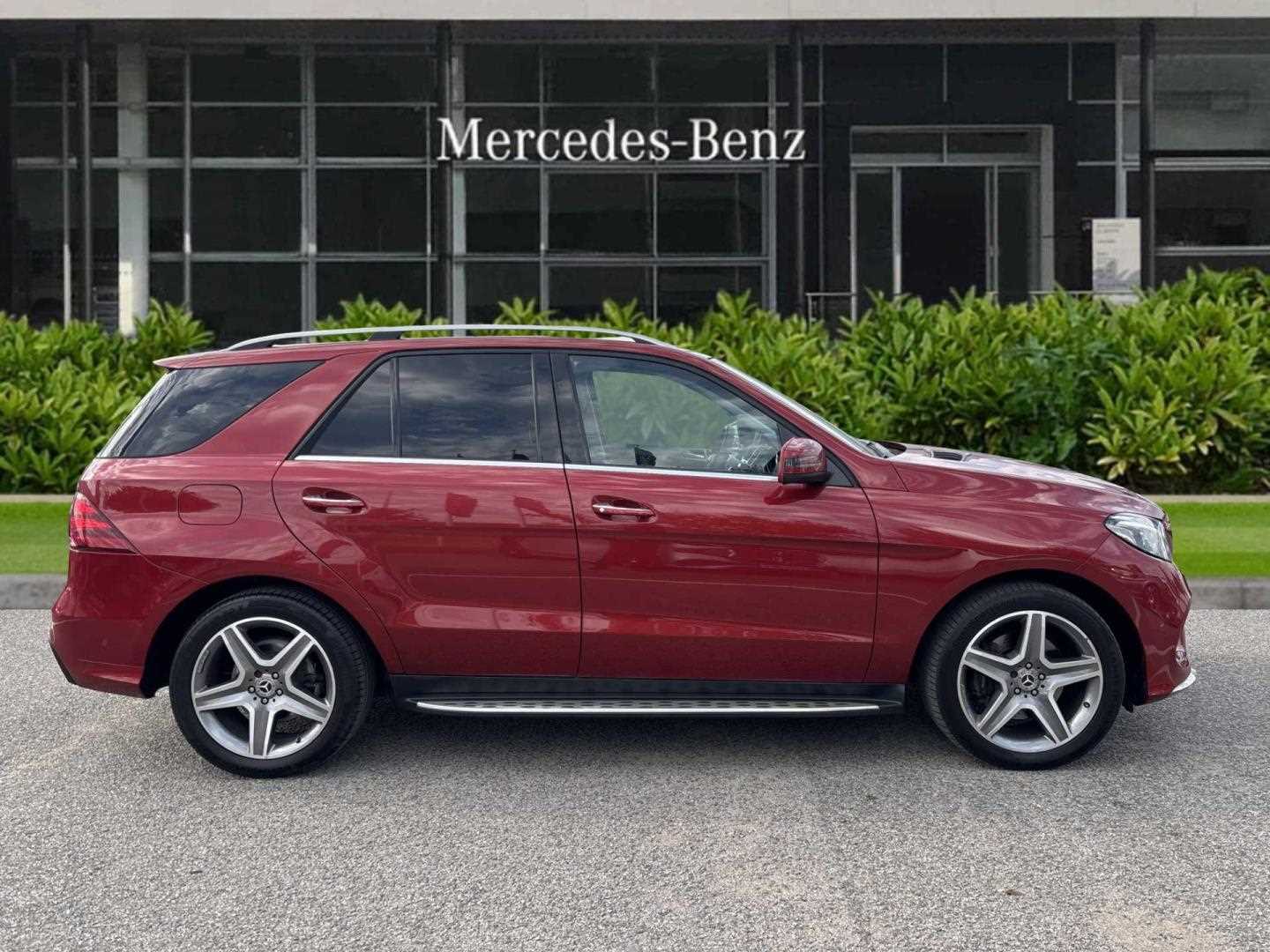 Used Mercedes-Benz GLE-Class 2017 for sale - 76087938: Photo 5