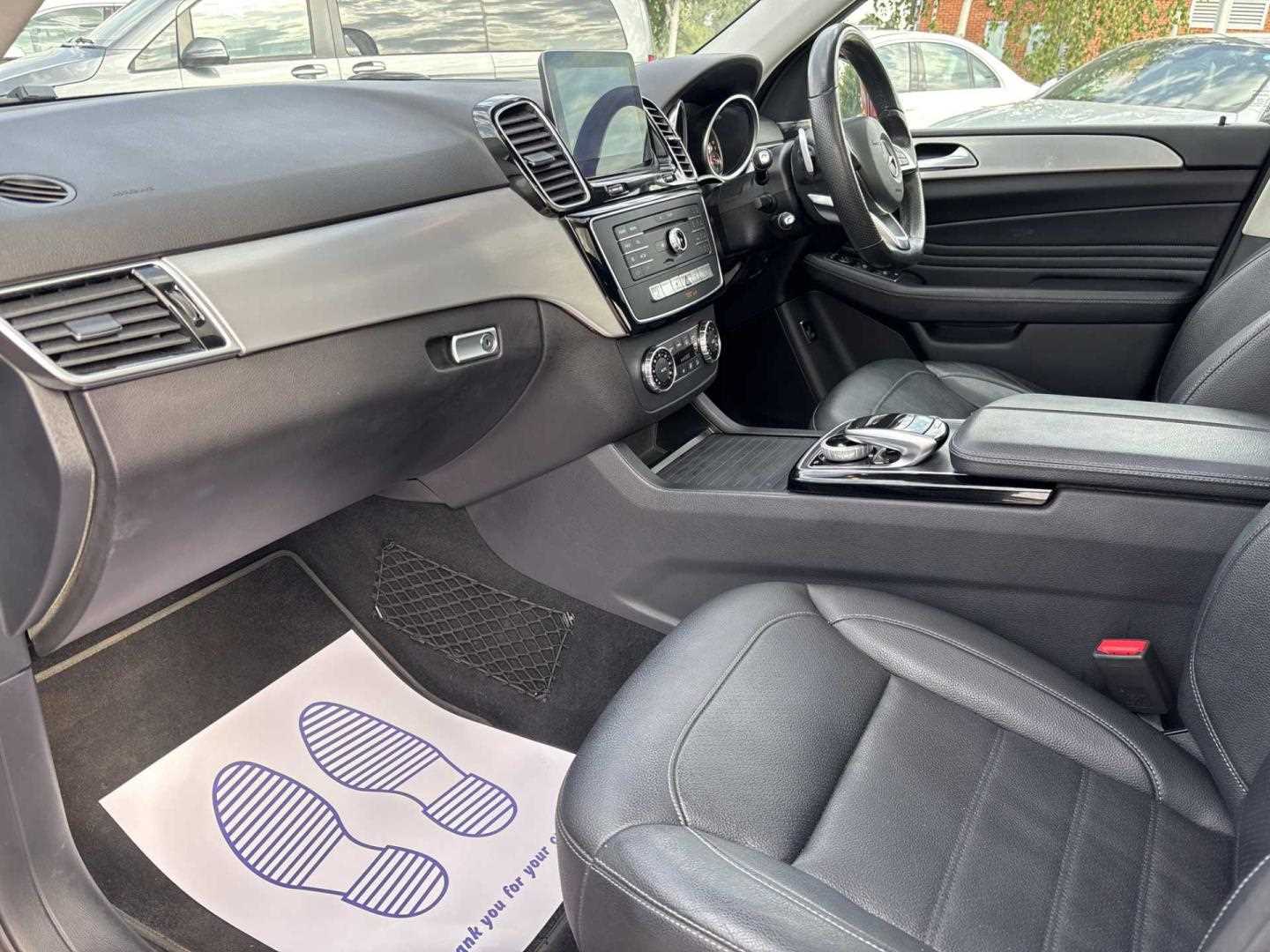 Used Mercedes-Benz GLE-Class 2017 for sale - 76087938: Photo 9