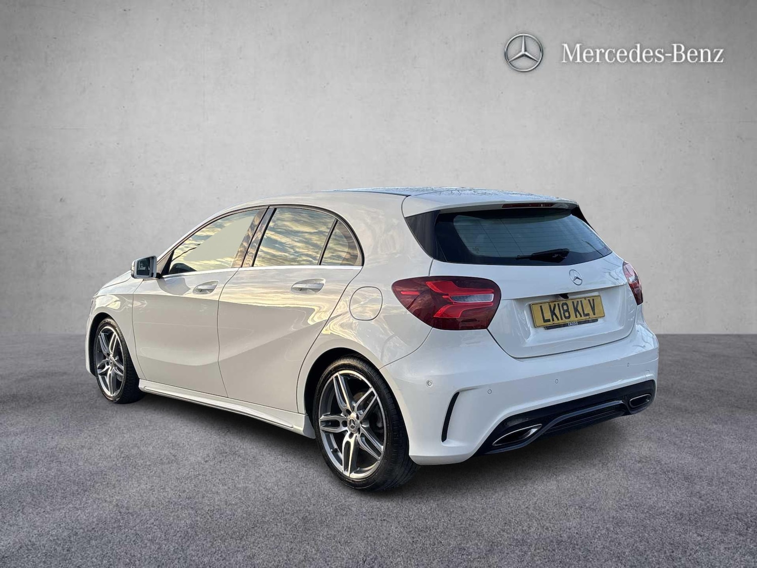 Used Mercedes-Benz A-Class 2018 for sale - 77913831: Photo 2
