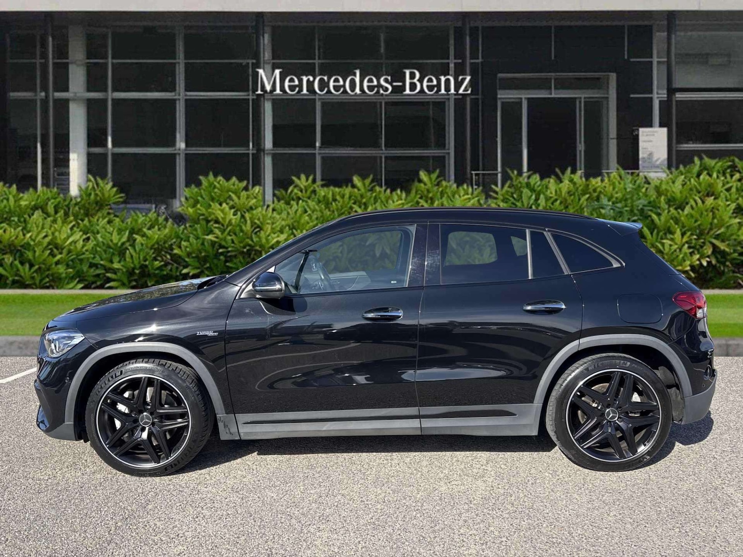 Used Mercedes-Benz GLA 2023 for sale - 76016088: Photo 3