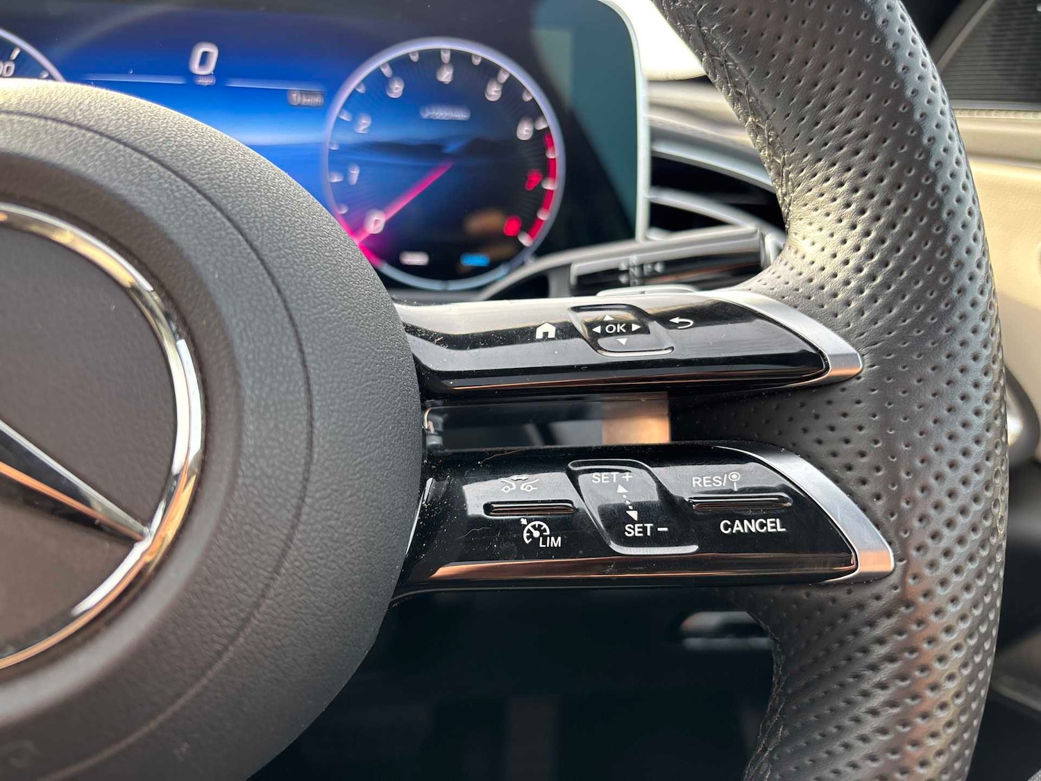 Used Mercedes-Benz E Class 2025 for sale - 77032128: Photo 26