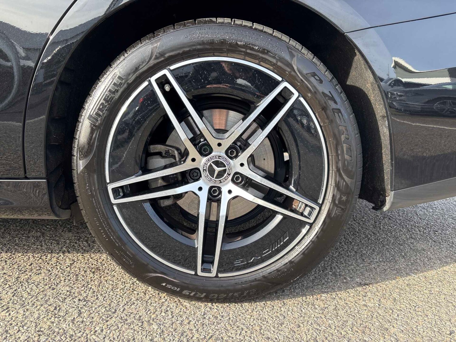 Used Mercedes-Benz E Class 2025 for sale - 77032128: Photo 9