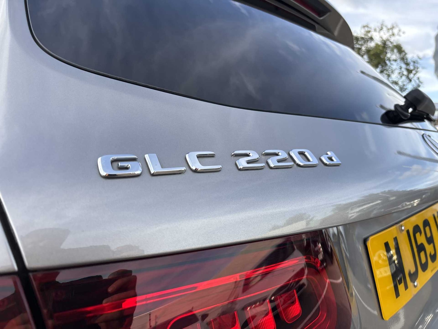 Used Mercedes-Benz GLC 2019 for sale - 76156143: Photo 17