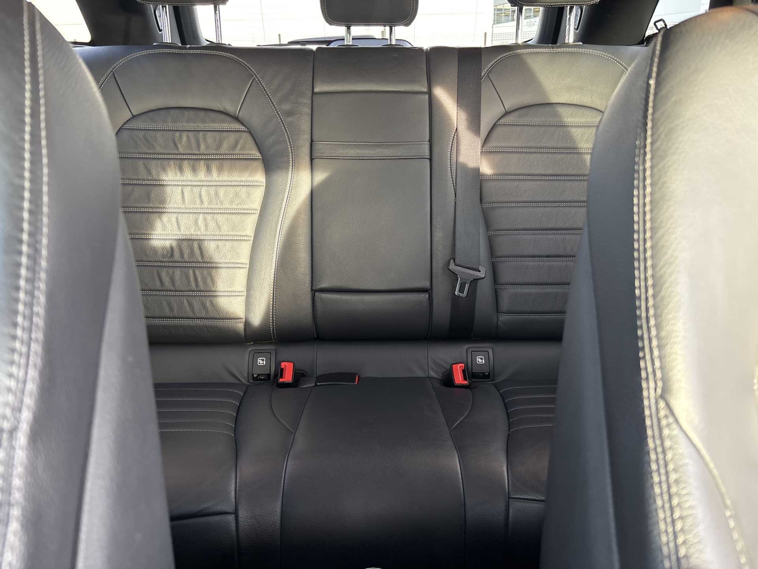 Used Mercedes-Benz GLC 2019 for sale - 76156143: Photo 20